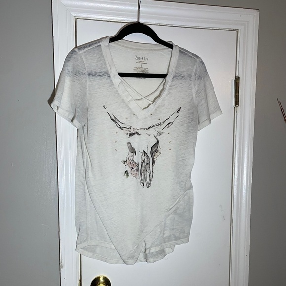Zoe + Liv size small ladies skull top so soft - Picture 1 of 6